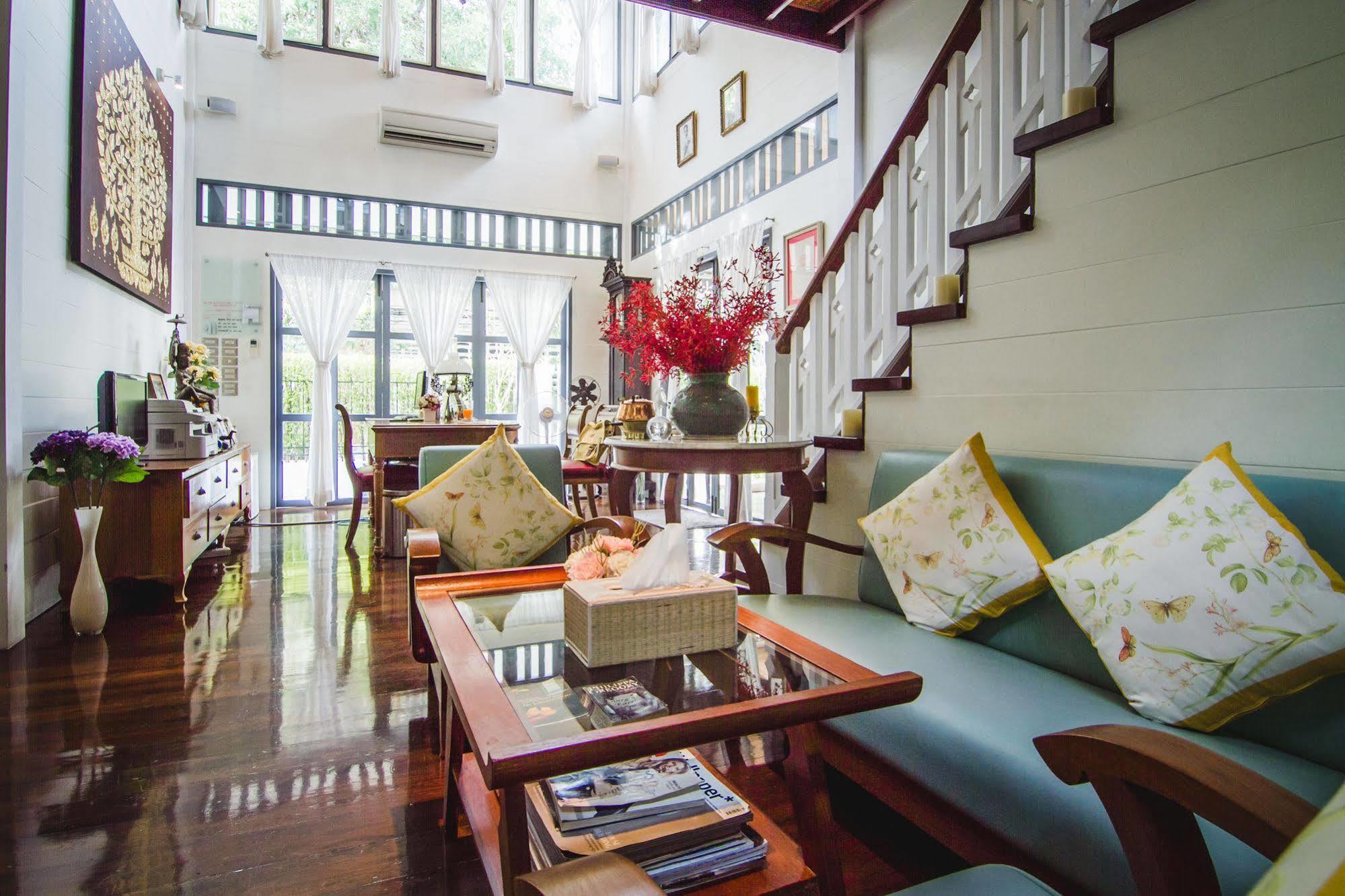 Baan Noppawong Hotel Bangkok Luaran gambar